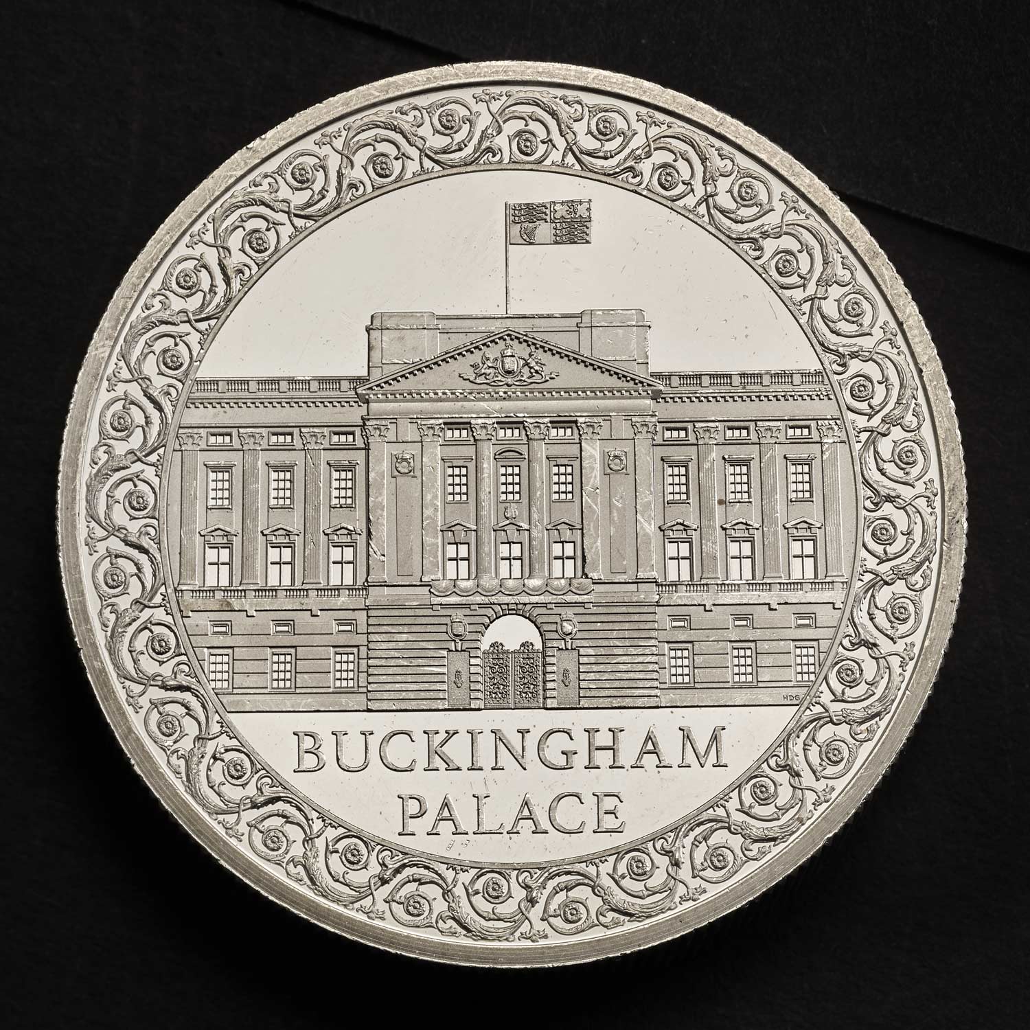 Buckingham Palace 2024 UK £5 Silver Proof Piedfort Coin Buckingham Palace 2024 UK £5 Silver Proof Piedfort Coin